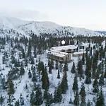 Auroralevi Utsuvaara Northern Lights Retreat, Ski-in-out, 2 Pass Included To Price *