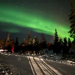 Auroralevi Utsuvaara Northern Lights Retreat, Ski-in-out, 2 Pass Included To Price Appartement