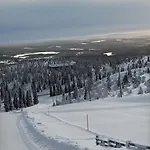 Auroralevi Utsuvaara Northern Lights Retreat, Ski-in-out, 2 Pass Included To Price