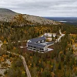 Auroralevi Utsuvaara Northern Lights Retreat, Ski-in-out, 2 Pass Included To Price * Levi