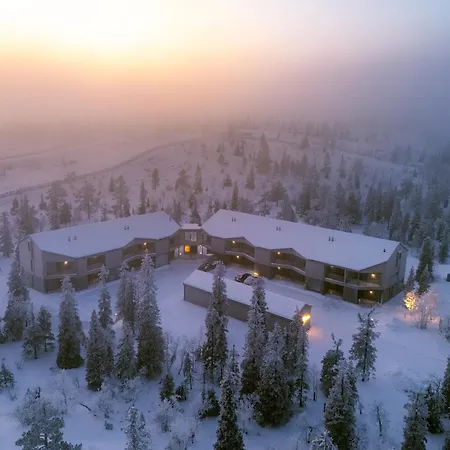 Auroralevi Utsuvaara Northern Lights Retreat, Ski-in-out, 2 Pass Included To Price * Levi