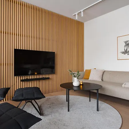 Auroralevi Utsuvaara Northern Lights Retreat, Ski-in-out, 2 Pass Included To Price Apartament *