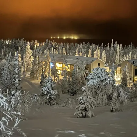 Auroralevi Utsuvaara Northern Lights Retreat, Ski-in-out, 2 Pass Included To Price * Levi