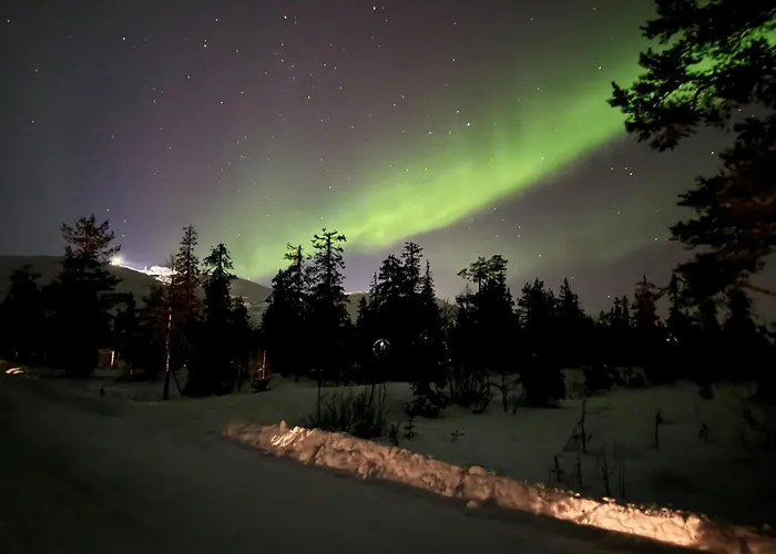 Auroralevi Utsuvaara Northern Lights Retreat, Ski-in-out, 2 Pass Included To Price Levi