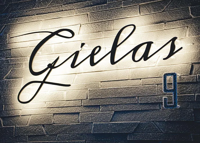 Auroralevi Utsuvaara Northern Lights Retreat, Ski-in-out, 2 Pass Included To Price