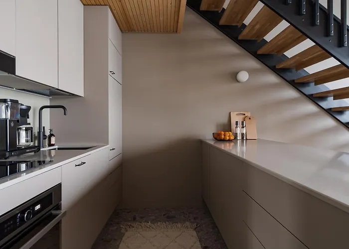 Auroralevi Utsuvaara Northern Lights Retreat, Ski-in-out, 2 Pass Included To Price Daire