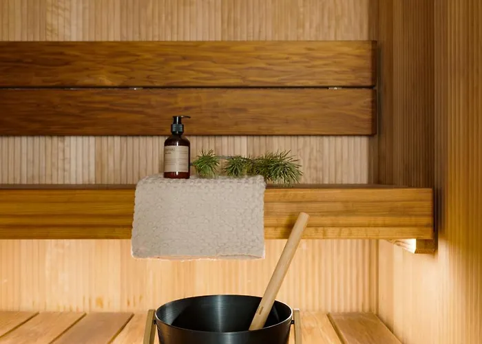 Auroralevi Utsuvaara Northern Lights Retreat, Ski-in-out, 2 Pass Included To Price * Levi