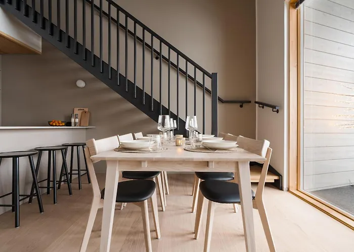 Auroralevi Utsuvaara Northern Lights Retreat, Ski-in-out, 2 Pass Included To Price *