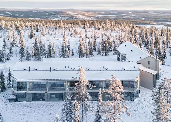 Auroralevi Utsuvaara Northern Lights Retreat, Ski-in-out, 2 Pass Included To Price Daire